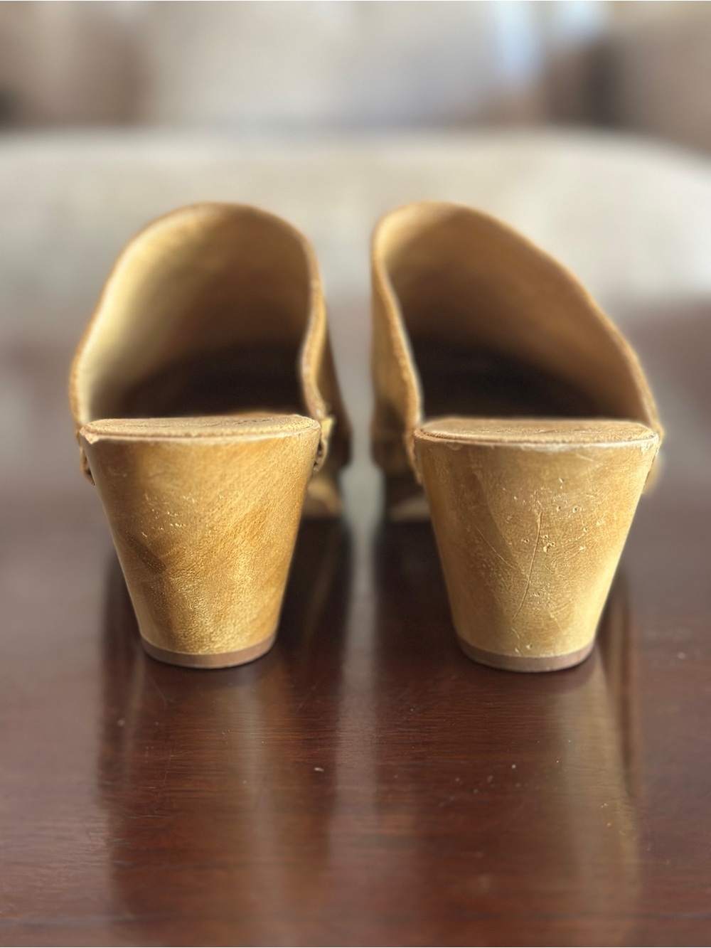 Bird of Flight Shy Clog Suede Studded Tan Women's Clog Mule Size 6 - Picture 6 of 10